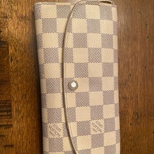 Louis Vuitton Emilie Wallet in Damier Azur Canvas